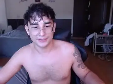 Chaturbate Watch Live Sex Cams of steveoceanbeanhuge