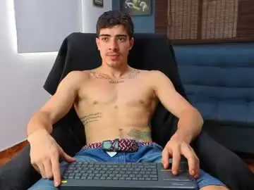 Chaturbate Best Webcam of ethangreey1