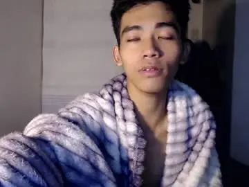 Chaturbate Live Porn of laurence_cuttieguyhere
