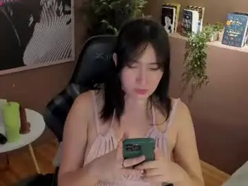 Chaturbate Live Sex of skyylee_