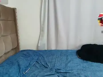 Chaturbate Live Sex Cam of cloverrmoon