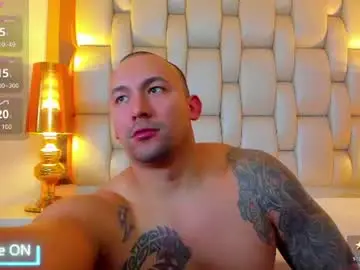 Chaturbate Live Porn of elliott_veelez
