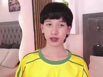Chaturbate Watch Live Sex Cams of emmo_boy