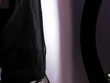 Chaturbate Live Sex of lucasthomson_