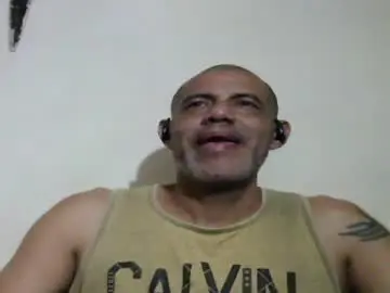Chaturbate Watch Live Sex Cams of retlam37