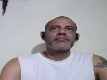 Chaturbate Watch Live Sex Cams of retlam37
