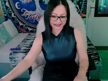Chaturbate Live Sex Cam of indica_me