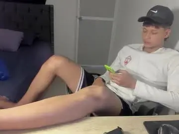 Chaturbate Free Porn Cam of master_billy1