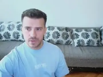 Chaturbate Watch Live Sex Cams of johnnylove21
