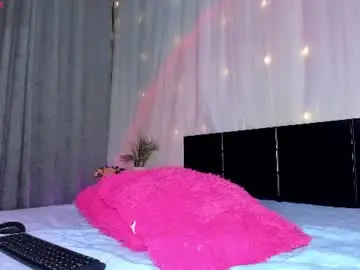 Chaturbate Sex Cam of evoletbee