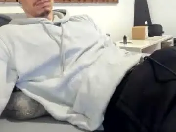 Chaturbate Best live sex cam show of moderdelier