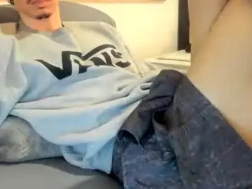 Chaturbate Best live sex cam show of moderdelier