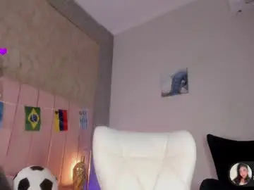 Chaturbate Adult Video Chat of agatha_jener