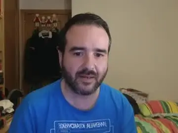 Chaturbate Live Sex Cam of curiosillo1983