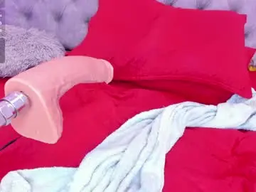 Chaturbate Live Sex of sofia_girl_