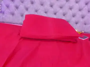 Chaturbate Watch Live Sex Cams of sofia_girl_