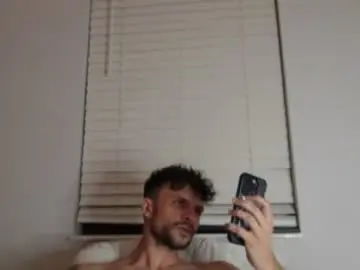 Chaturbate Sex Chat of papijakey