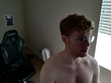 Chaturbate Sex Cam of blueeyedtallguy