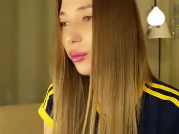Chaturbate Live Sex Cam of heidas_passion