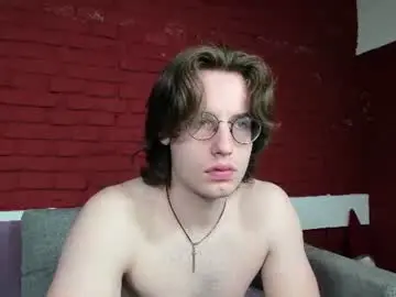 Chaturbate Watch Live Sex Cams of valo_cross