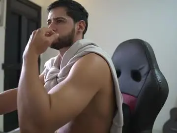 Chaturbate Free Live Porn of saimonhot1