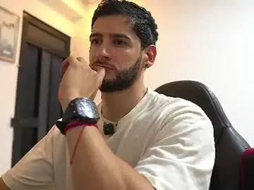 Chaturbate Live Porn of saimonhot1