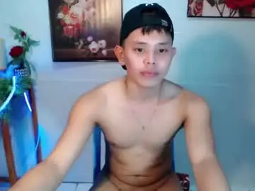 Chaturbate Watch Live Sex Cams of seductive_maxxx