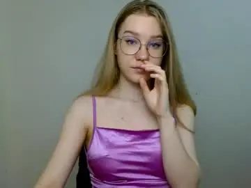 Chaturbate Best live sex cam show of abbymoore__