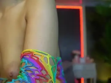 Chaturbate Best live sex cam show of carolinapetra