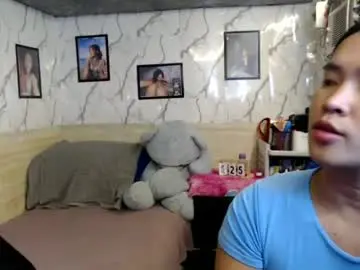 Chaturbate Live Porn of your_twinkletoes18