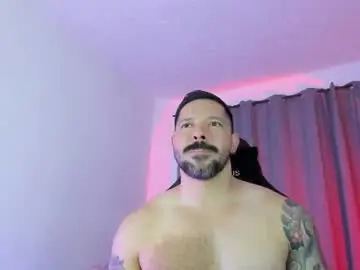 Chaturbate Live Porn of pierrevidal
