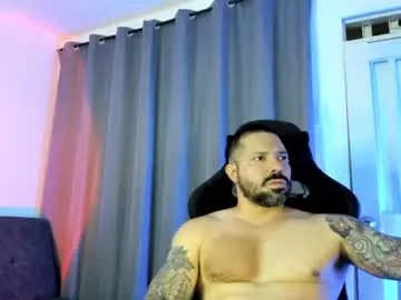 Chaturbate Live Sex Cam of pierrevidal