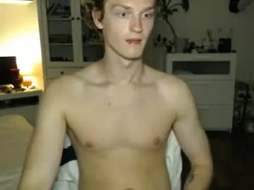 Chaturbate Live Sex Cam of daniel_yumm