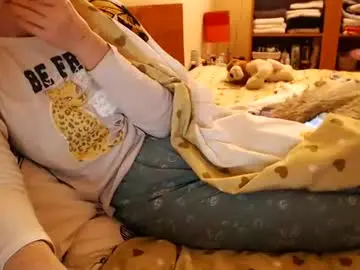 Chaturbate Adult Video Chat of andrasweetie