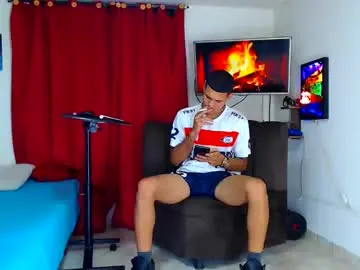 Chaturbate Live Porn of jeffer21_hot