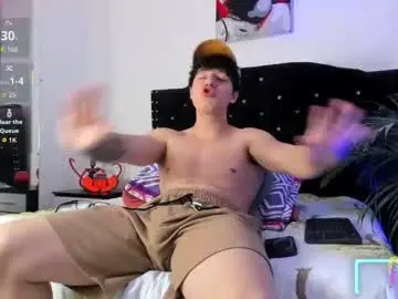 Chaturbate Live Sex Cam of liam_saint