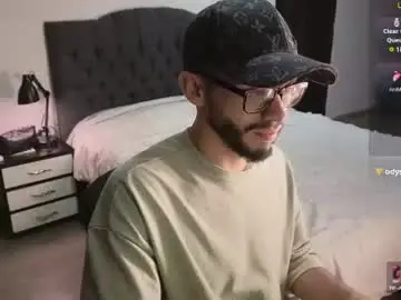 Chaturbate Watch Live Sex Cams of phantom_bigger1