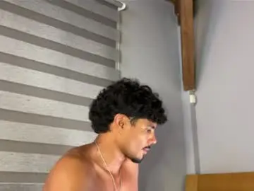 Chaturbate Live Porn of daniel0910s