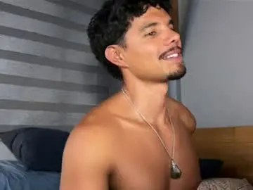 Chaturbate Live Sex of daniel0910s