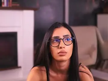 Chaturbate Live Sex Cam of chloeobrilx