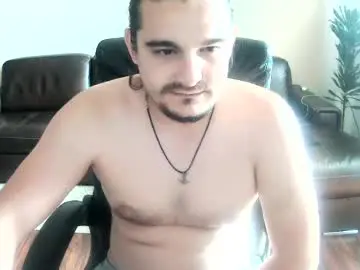 Chaturbate Free Porn Cam of johnnybravovici