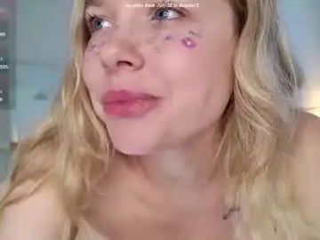 Chaturbate Live Sex Cam of milly_shy