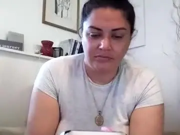 Chaturbate Sex Cam of amazonnnnn33