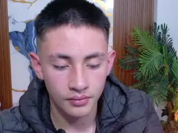 Chaturbate Best live sex cam show of andres_tay