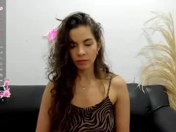 Chaturbate Watch Live Sex Cams of jessye_golden