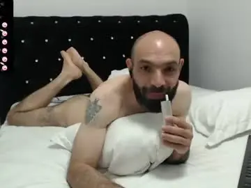 Chaturbate Live Porn of raul27big