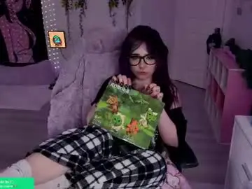 Chaturbate Adult Webcam of crimsonkitten