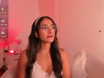 Chaturbate Live Sex Cam of elegant_rouse