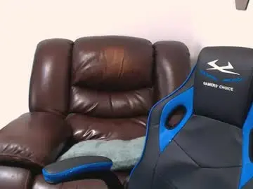 Chaturbate Sex Cam of leo_gianni