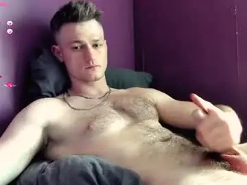 Chaturbate Live Sex Cam of freddy_pretty